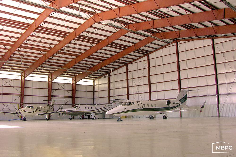 Airplane Hangar